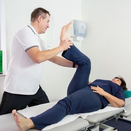 Mehr Bewegungsfreiheit und weniger Schmerzen durch professionelle Physiotherapie