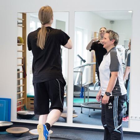 Mehr Bewegungsfreiheit und weniger Schmerzen durch professionelle Physiotherapie